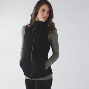 Fluffed Up Vest Black sz 8